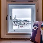 Leogrand On Kniazia Romana 6 Apartment *