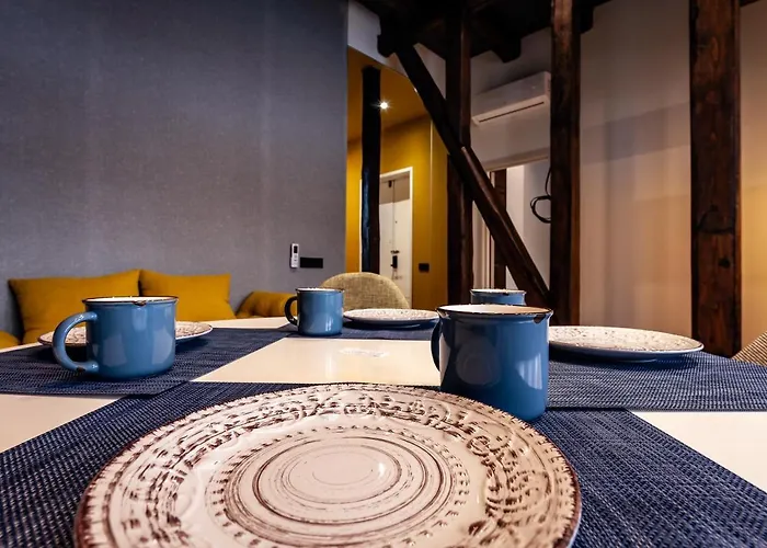 Leogrand On Kniazia Romana 6 לבוב