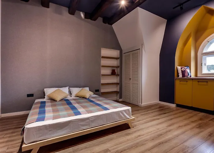 Leogrand On Kniazia Romana 6 Apartmán